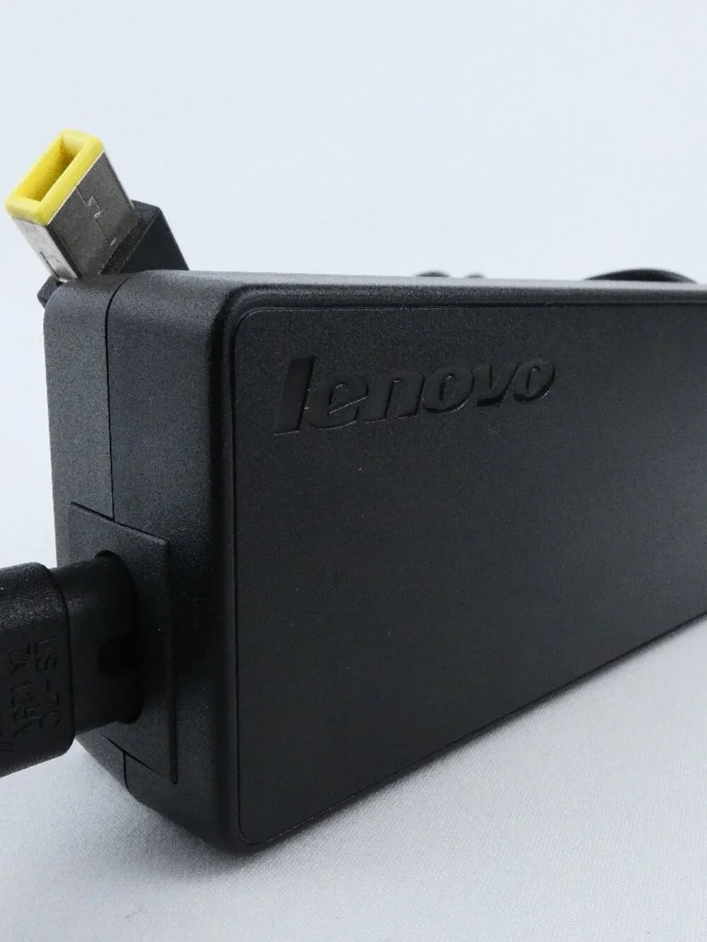 Lenovo ThinkPad Power Supply Charger ADLX90NCC2A 90W 20V 4.5A Square Tip OEM